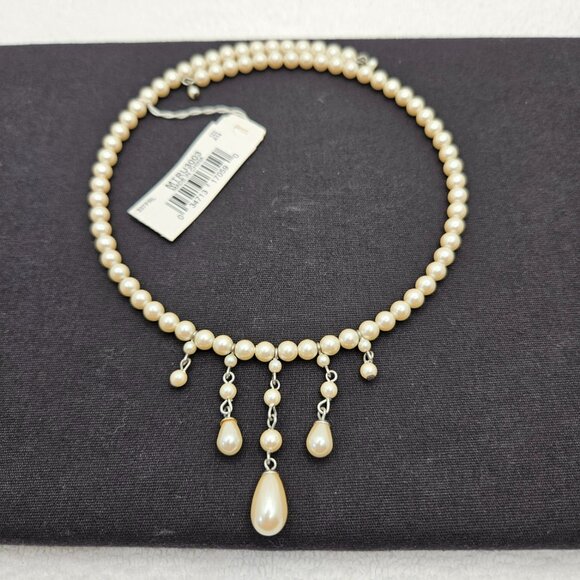 TRIFARI PEARLESSENCE Necklace Faux Pearl Choker Dangling Collar Drop Elegant NWT - Picture 2 of 2